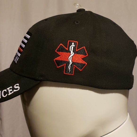 1st RESPONDER EMT Hat with Blue n Red Line - Picture 3 of 5